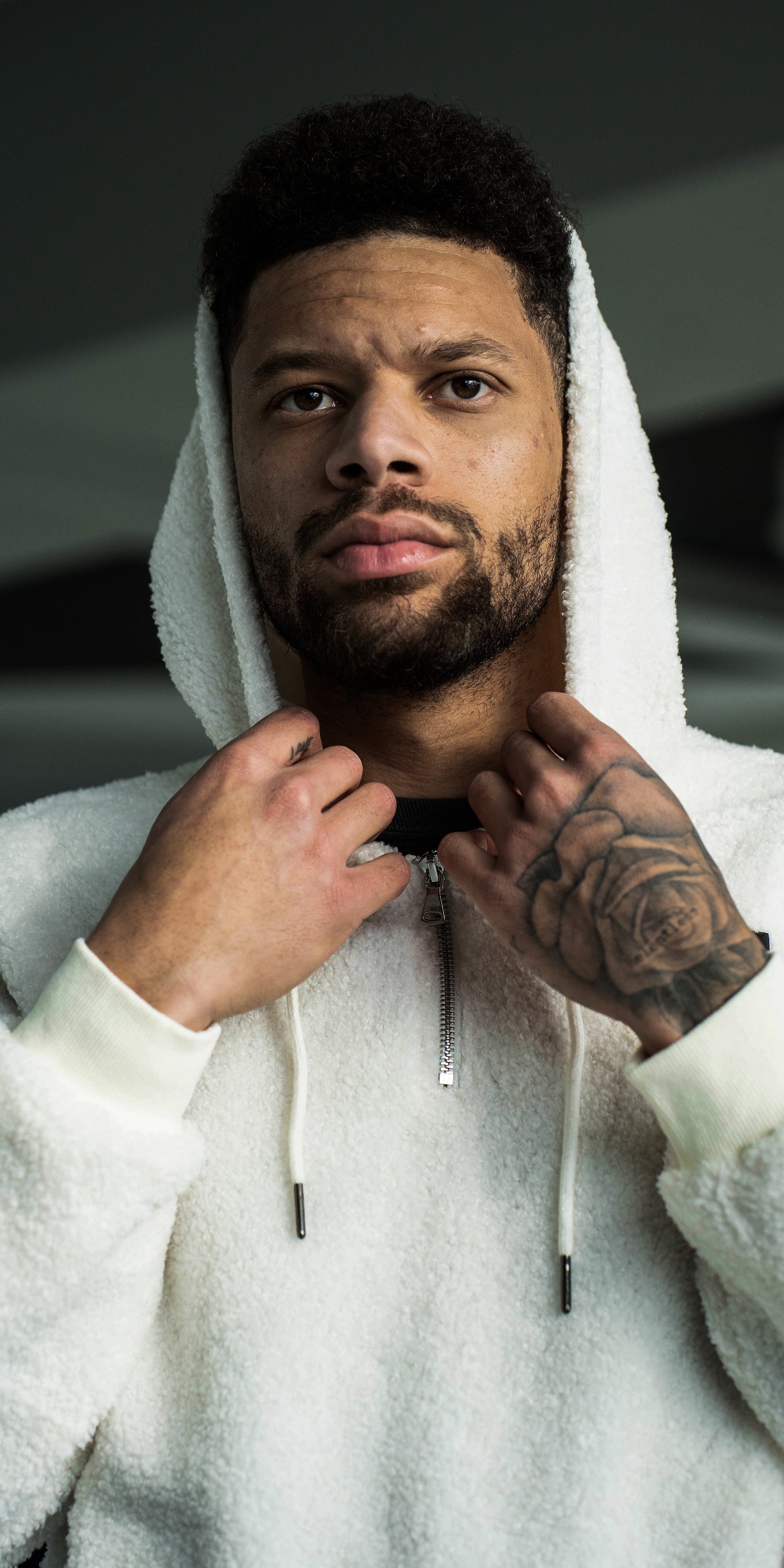 COZY WHITE HOODIE - EliteDrip